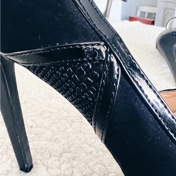 Jessica Simpson Black Animal Platforms Size 8M - Picture 4 of 7